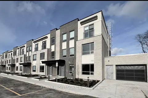 62 Dixfield Drive 121