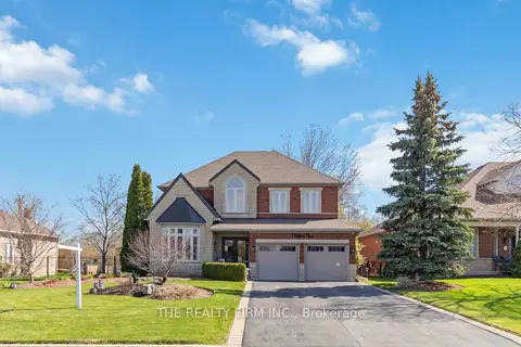3 Cliffcrest Court
