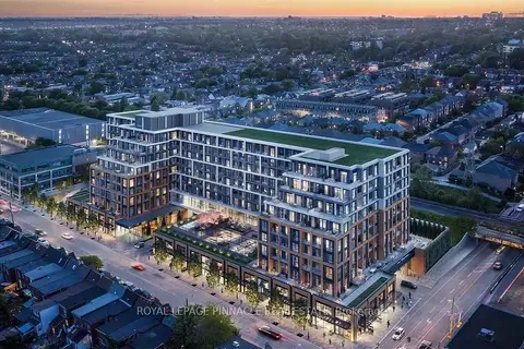 858 Dupont Street 444