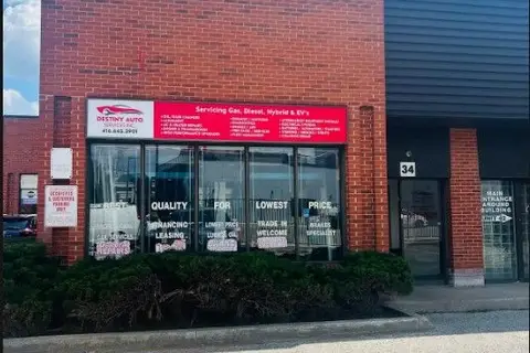 2901 Steeles Avenue W 34