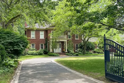 488 Macdonald Road