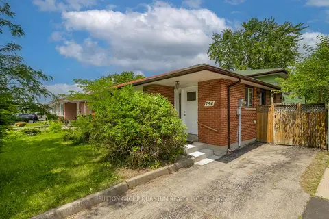 754 Eaglemount Crescent