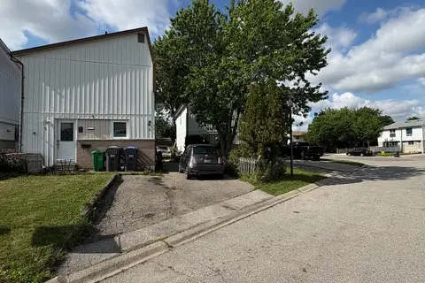 5 Glencairn Square