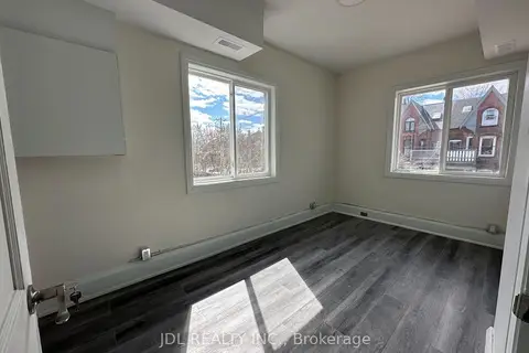 5 Sorauren Avenue 5