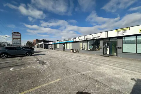 2450 Finch Avenue W 5A