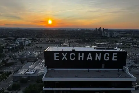 4015 The Exchange 3707