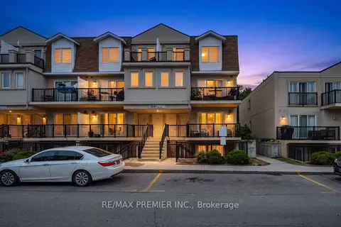 3041 Finch Avenue W 2072