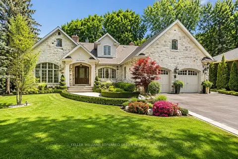 11 Country Club Drive