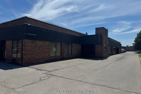 877 Alness Street 20
