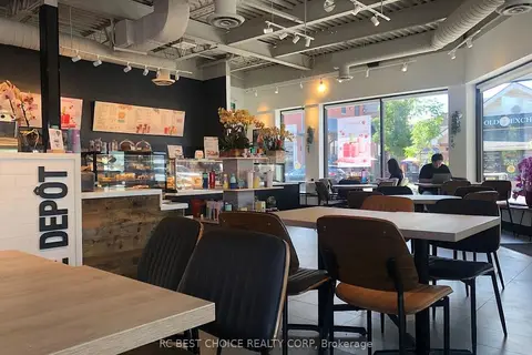 252 Main Street E