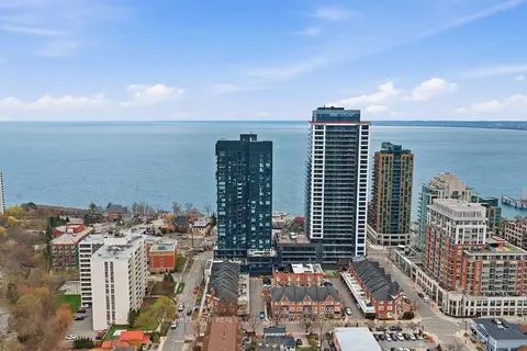 370 Martha Street 2508