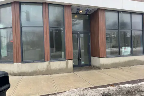123 Maurice Drive 7 Level 1 (107)
