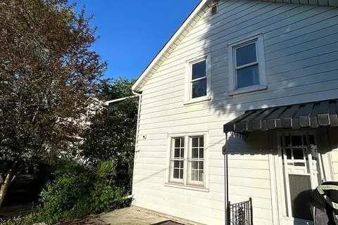 37 Clarence Street