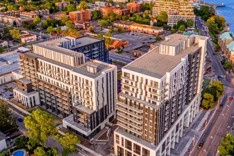 125 BRONTE Road A0412