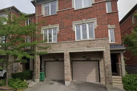 2600 GLENGARRY Road 9