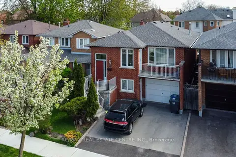 4386 Curia Crescent