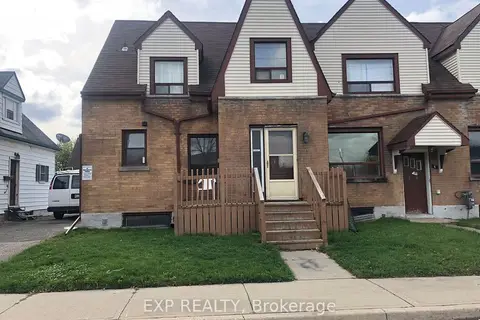 1 Henderson Avenue 5