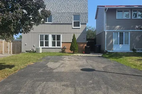 6 GOLD FINCH Court