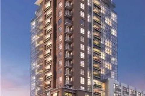 830 Lawrence Avenue W 917