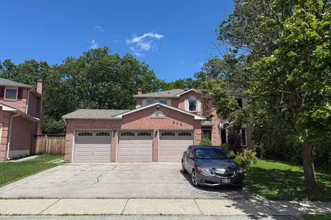 412 Freeman Crescent