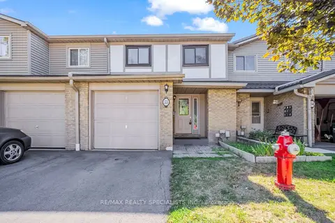 33 Greenwich Circle