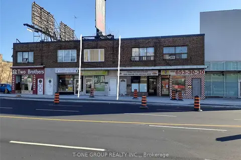 2635 Eglinton Avenue W