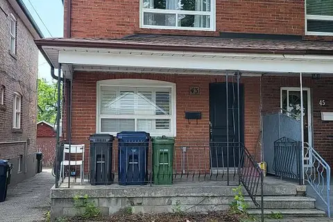 43 Bowie Avenue