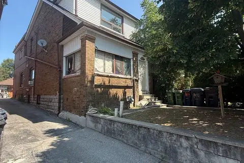 64 Ashburnham Road