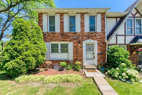 2226 Upper Middle Road 3