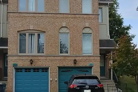 1050 Bristol Road W 46