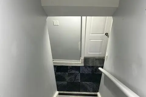 1 Grape Trail