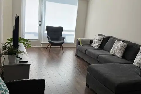 100 Dufay Road 86
