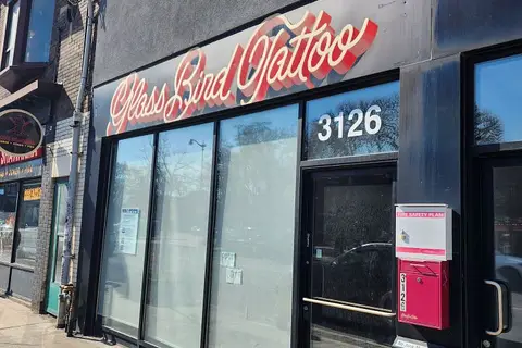 3126 Dundas Street W Front Main