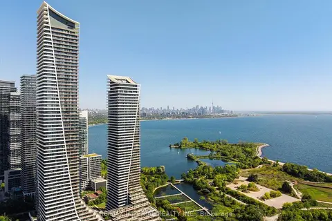 20 Shore Breeze Drive 2007