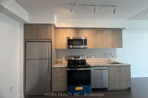 4010 Eglinton Avenue W 1316