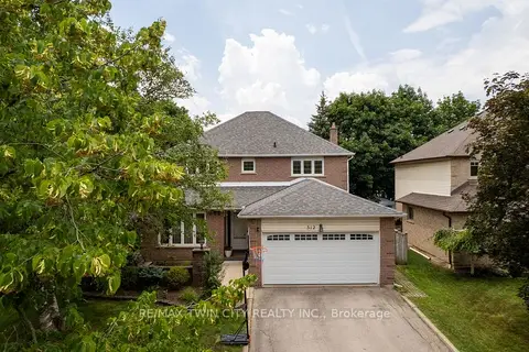 512 Hawthorne Crescent