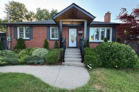 2105 Maplewood Drive