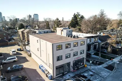 6 Brant Avenue