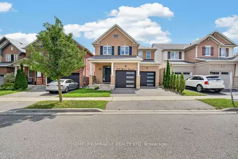 452 Tyrone Crescent