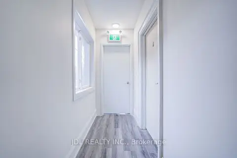 5 Sorauren Avenue 6