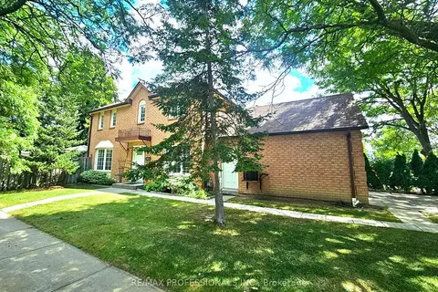 500 Silverthorne Crescent 1