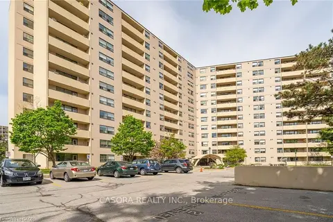 700 DYNES Road 811