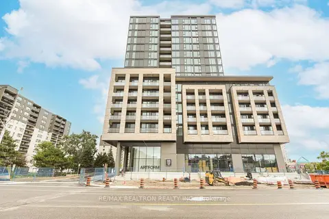 86 Dundas Street E 410
