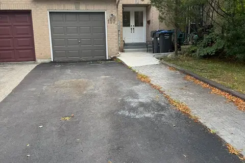 110 Richwood Crescent