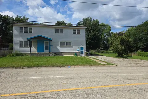 4 3rd Side Road S