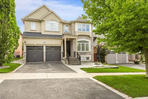 54 Apple Blossom Crescent