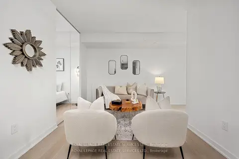 859 The Queensway 608