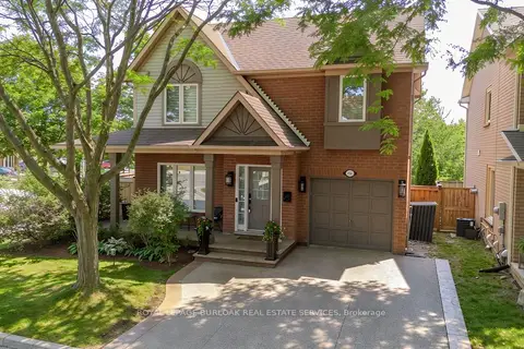 5190 Wood Crescent