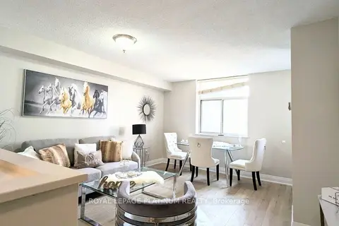 3559 Eglinton Avenue W 704