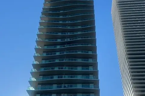 33 Shore Breeze Drive 1303